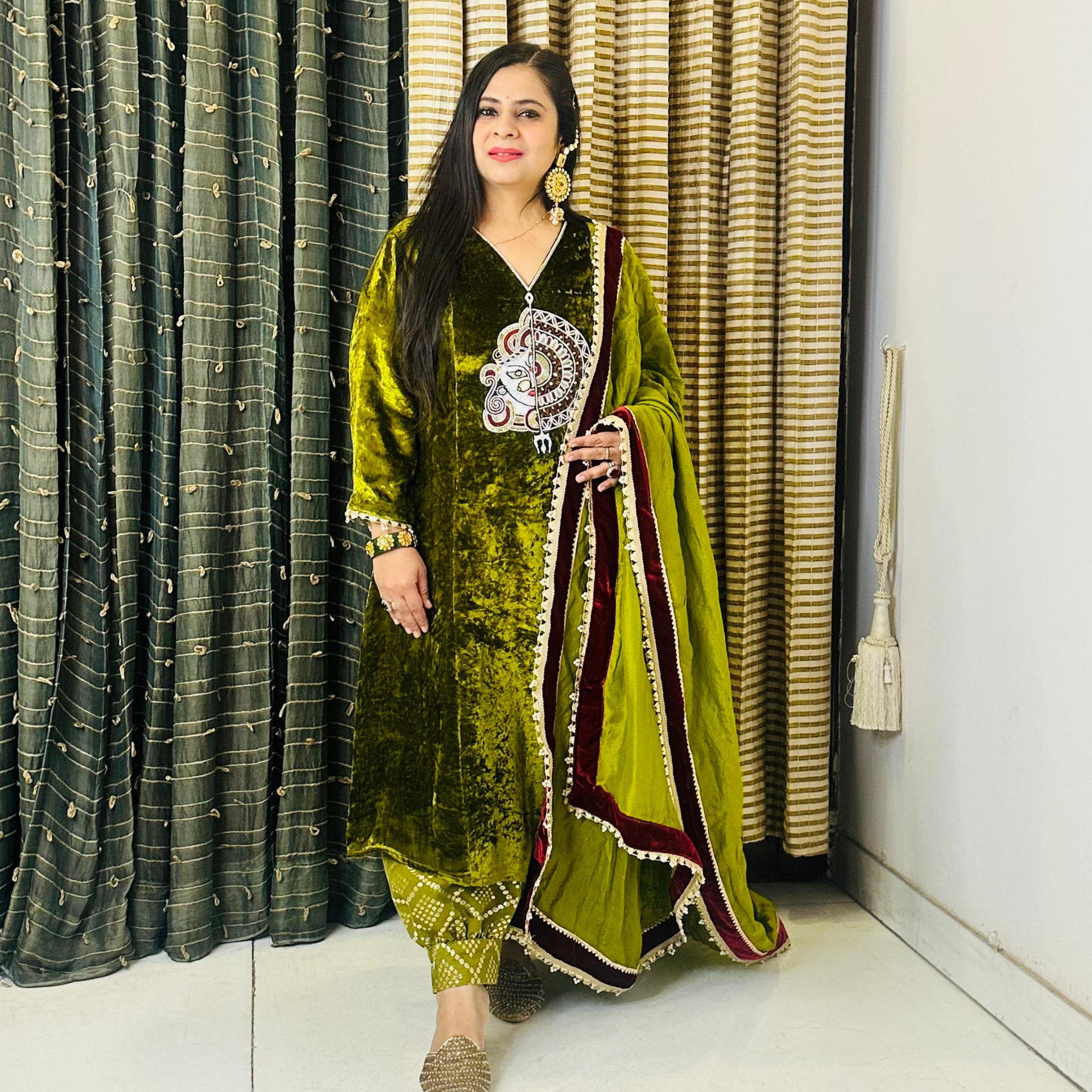Heena Green A Line Hand Embroidered Velvet Suit