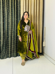 Heena Green A Line Hand Embroidered Velvet Suit