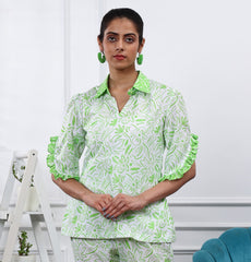 WHITE & GREEN FLORAL PRINT TOP