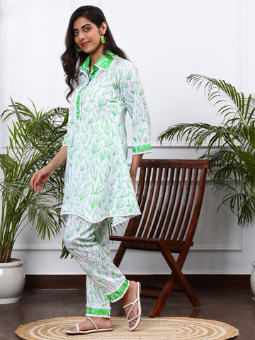 Linen Co-ords Set in White & Green Floral Print
