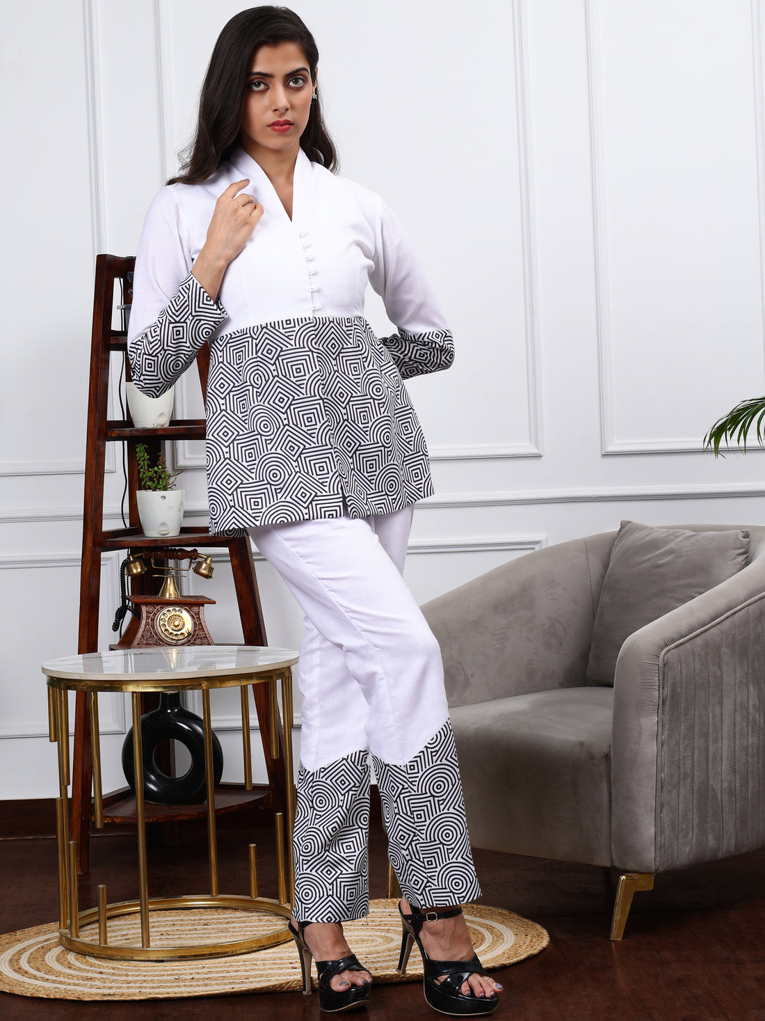 Linen Co-ord Set in White & Black Abstract Print