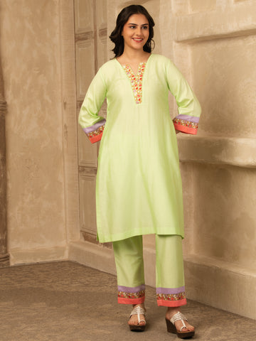 Light Green Cotton Kurta Set with floral embroidery lace detailings