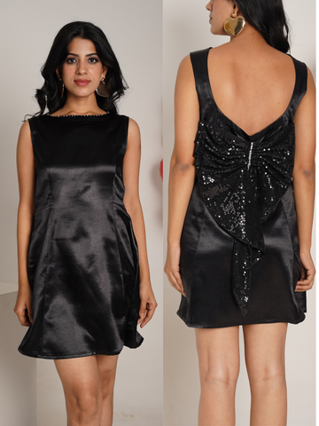 'Bow Affaire' Black dress