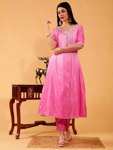 Chetna Ombre Pink Bandhani Hand Embroidered 3 Piece Suit Set