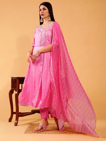 Chetna Ombre Pink Bandhani Hand Embroidered 3 Piece Suit Set