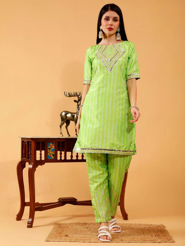 Shaila  Green Bandhani 3 Piece Suit Set