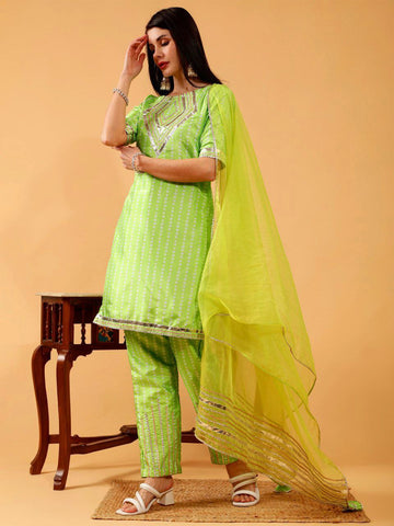 Shaila  Green Bandhani 3 Piece Suit Set